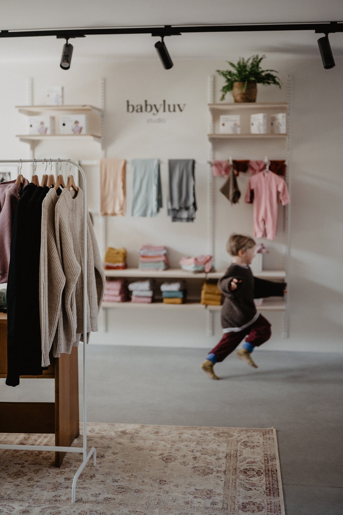 Babyluv Studio concept store, Babyluv Studio stuudiopood