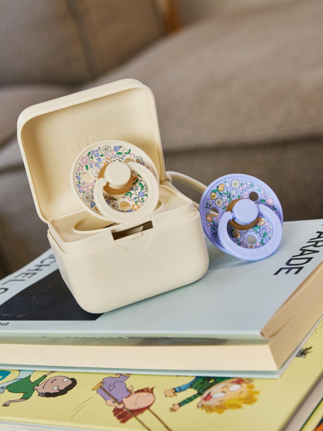 BIBS x Liberty pacifiers and pacifier box, BIBS x Liberty kollektsiooni lutid ja lutikarp, lutihoidja, all-groups