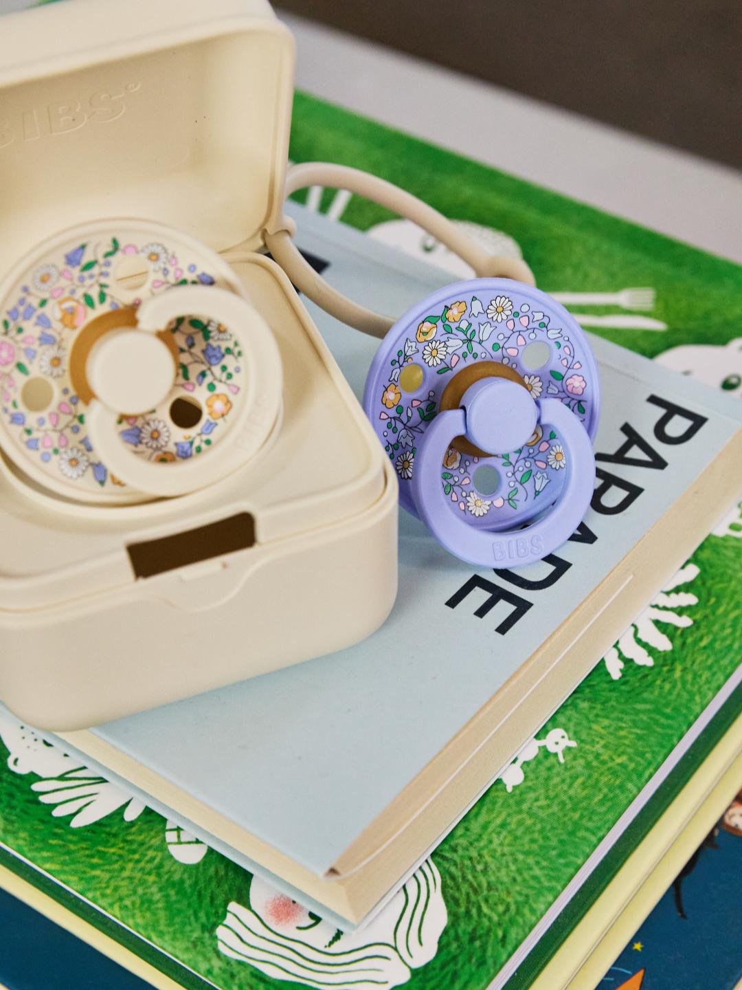 BIBS x Liberty pacifiers and pacifier box, BIBS x Liberty kollektsiooni lutid ja lutikarp, lutihoidja, all-groups