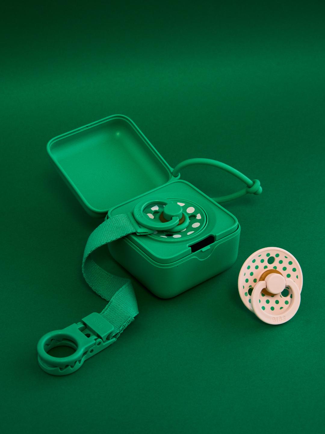 BIBS Studio Collection Colour Roudn Pacifiers Polka Dot, BIBS Studio Polka Dot kollektsioon, kirsikujulised lutid, all-groups