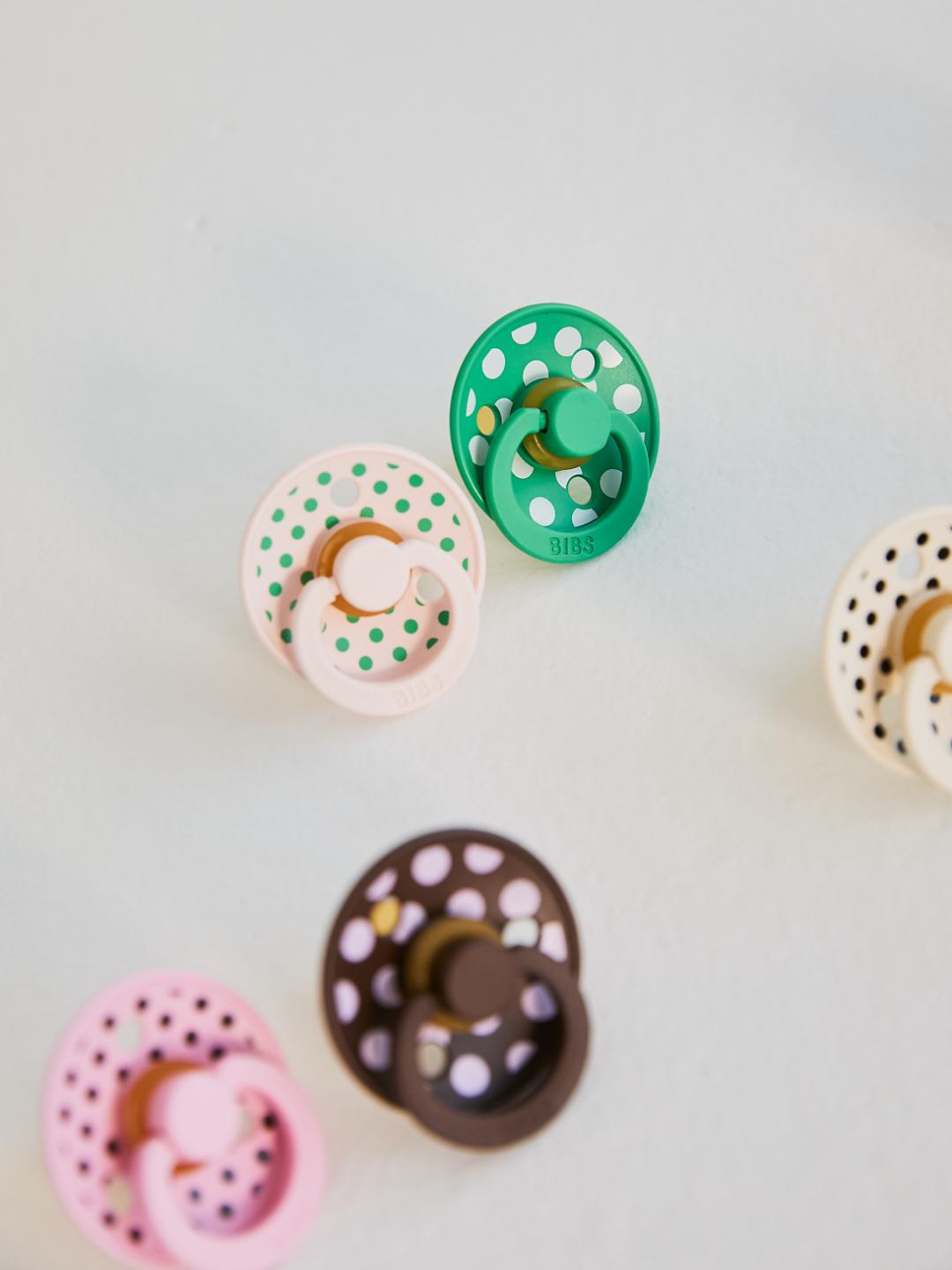 BIBS Studio Collection Colour Roudn Pacifiers Polka Dot, BIBS Studio Polka Dot kollektsioon, kirsikujulised lutid, all-groups