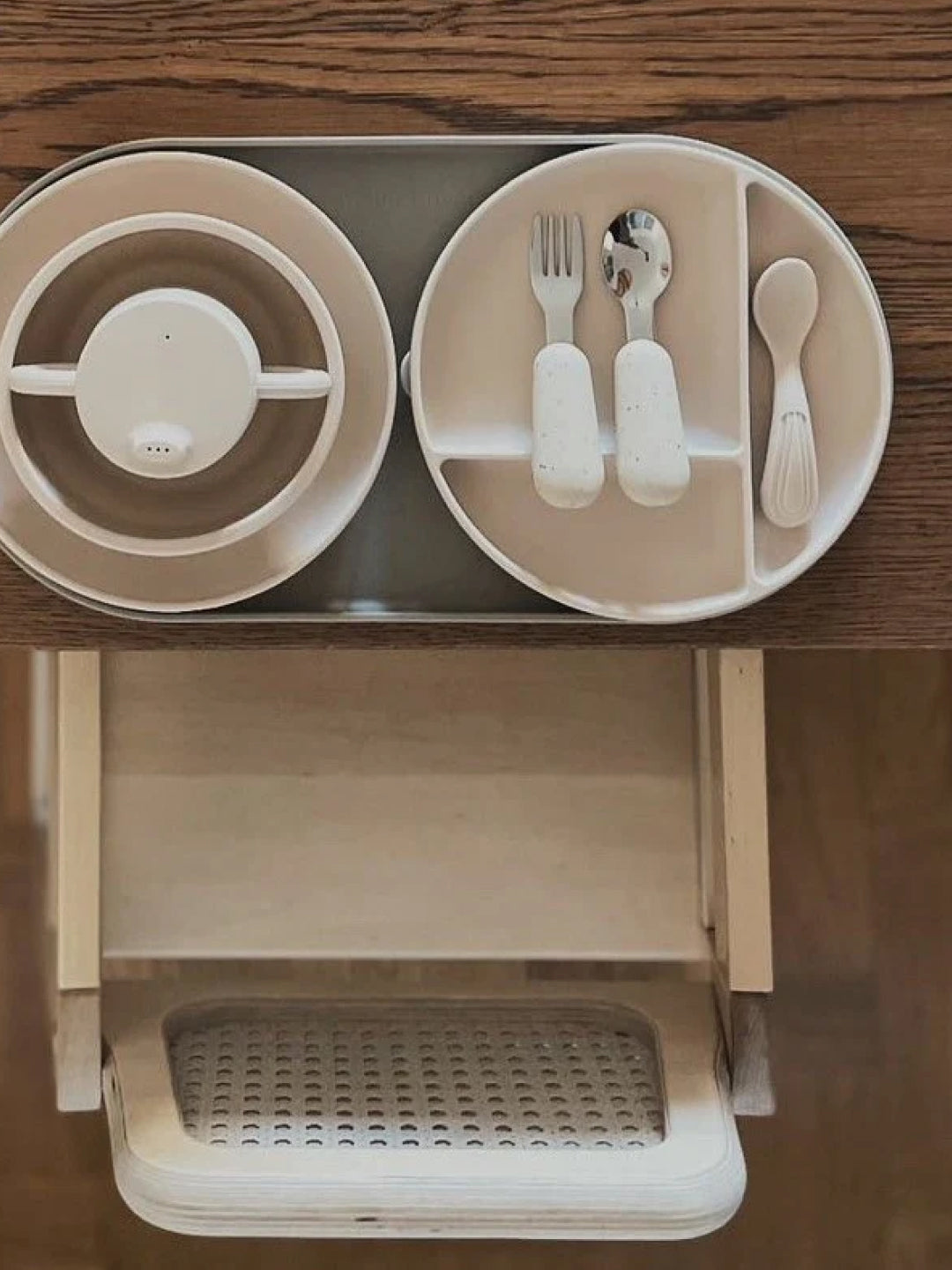 Atelier Keen Divided Silicone Suction Plate, Atelier Keen silikoonist sektoritega taldrik iminapaga, all-groups