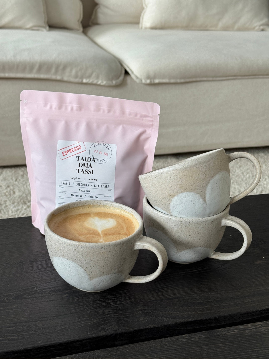 Gift set - Rada Keraamika coffee cup & KOKOMO cofee beans, Kinkekomplekt emadepäevaks - Rada Keraamika tass & KOKOMO kohvioad