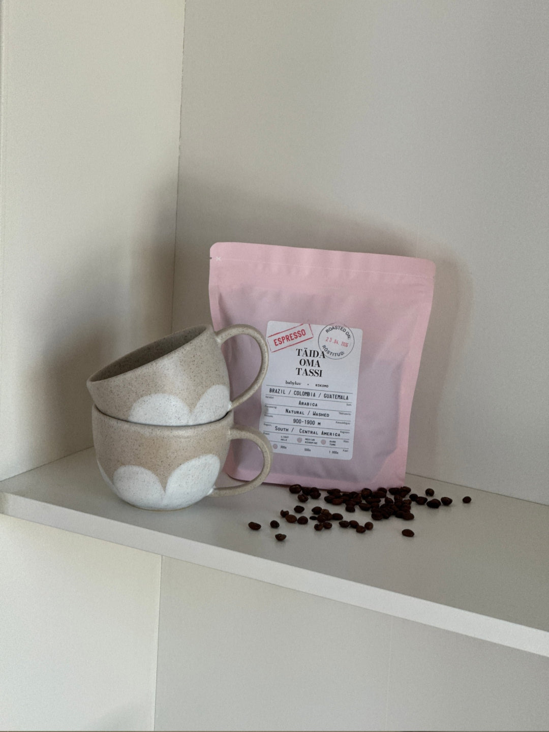 Gift set - Rada Keraamika coffee cup & KOKOMO cofee beans, Kinkekomplekt emadepäevaks - Rada Keraamika tass & KOKOMO kohvioad