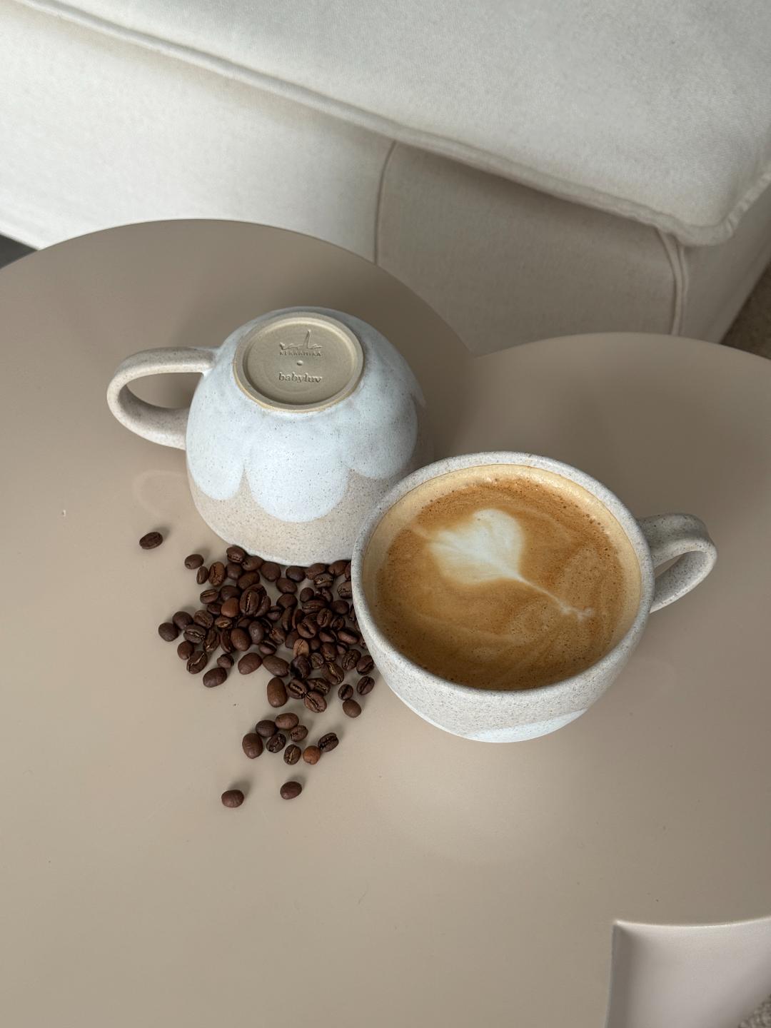 Gift set - Rada Keraamika coffee cup & KOKOMO cofee beans, Kinkekomplekt emadepäevaks - Rada Keraamika tass & KOKOMO kohvioad