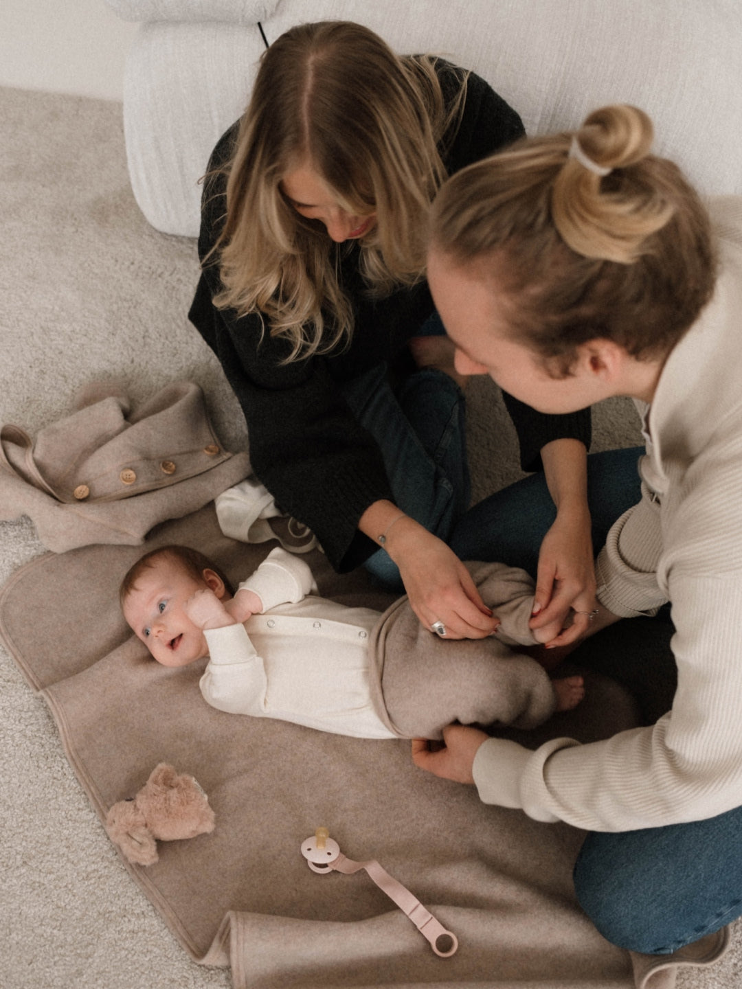 Babyluv Studio merino wool baby jacket and pants, merino wool baby blanket, meriinovillased jakk ja püksid beebile, meriinotekk