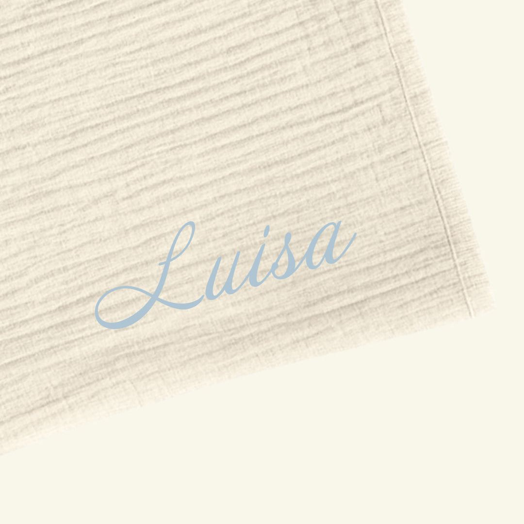 Personalize Babyluv Studio muslin baby blanket, nimeline musliinist beebitekk, pesonaliseeritud musliintekk, tikitud nimega beebitekk, buttermilk-light blue