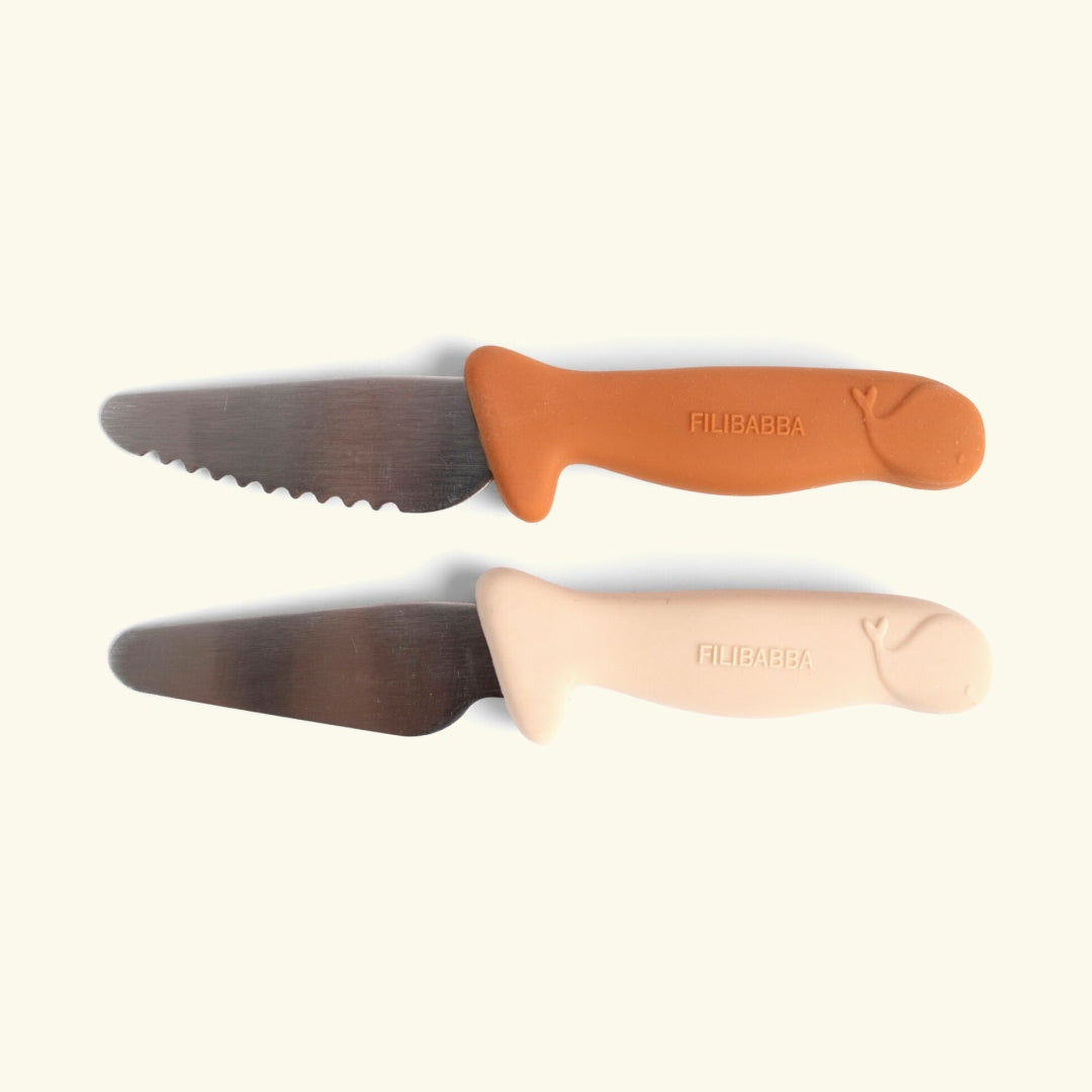 Filibabba beginners knives 2-pack, Filibabba algajate noad 2 pakk, algaja koka noad väikelapsele, minu esimesed noad, pumpkin offwhite