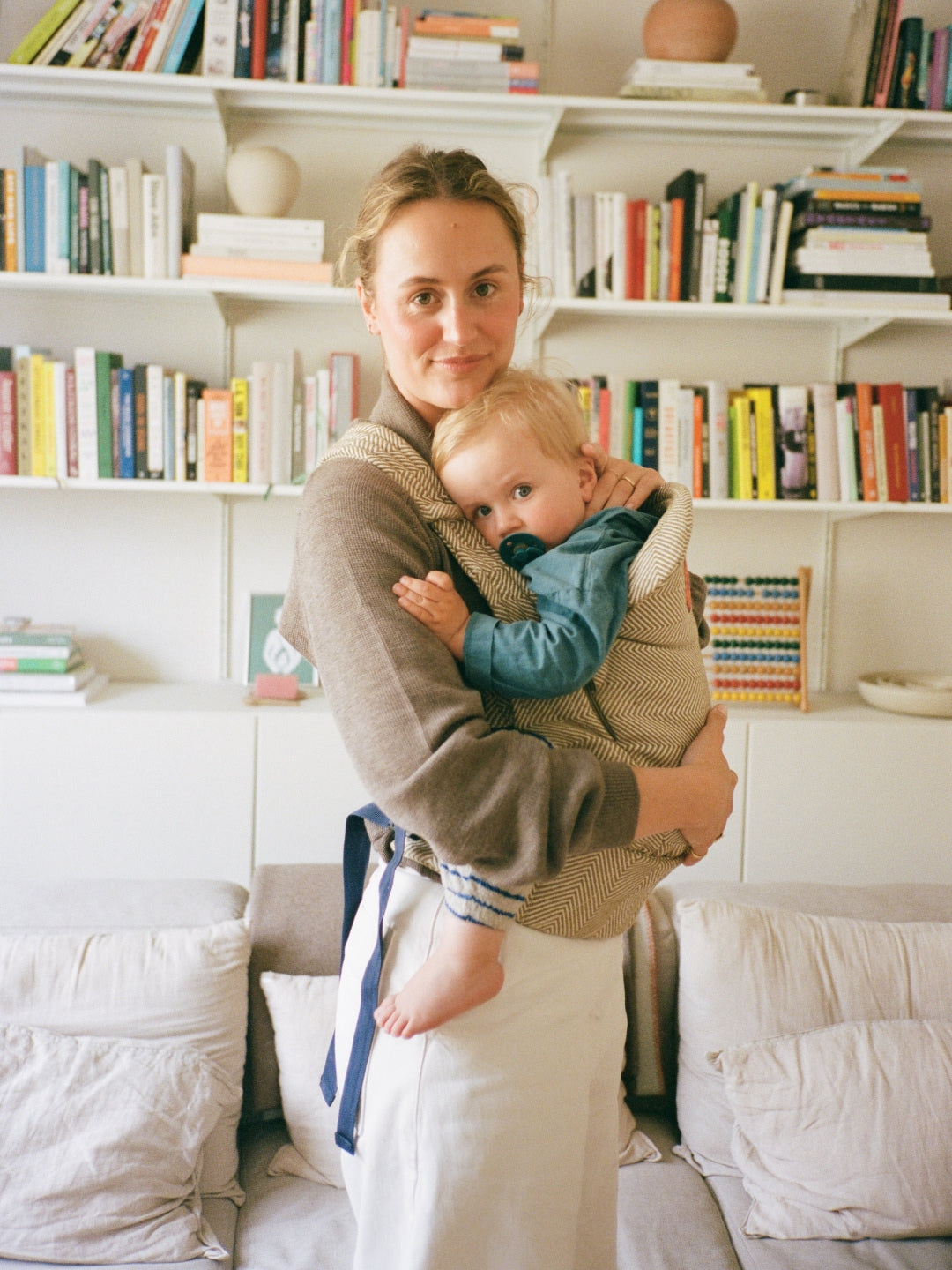 Moova baby carrier, Moova beebi kandekott, kõhukott, beebikandmine, beebikandmisvahendid, all-groups