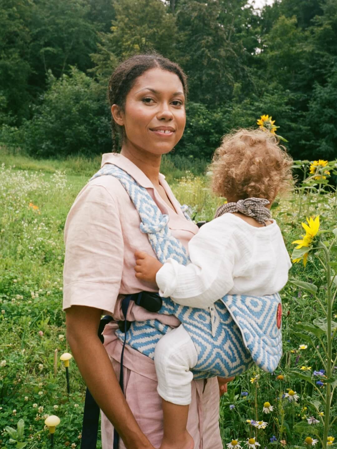 Moova baby carrier, Moova beebi kandekott, kõhukott, beebikandmine, beebikandmisvahendid, all-groups