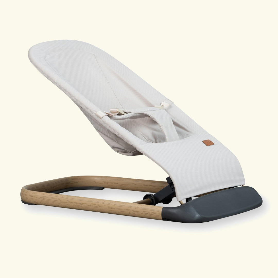 Quax baby bouncer with reducer pillow, Quax lamamistool beebisisuga, Clay