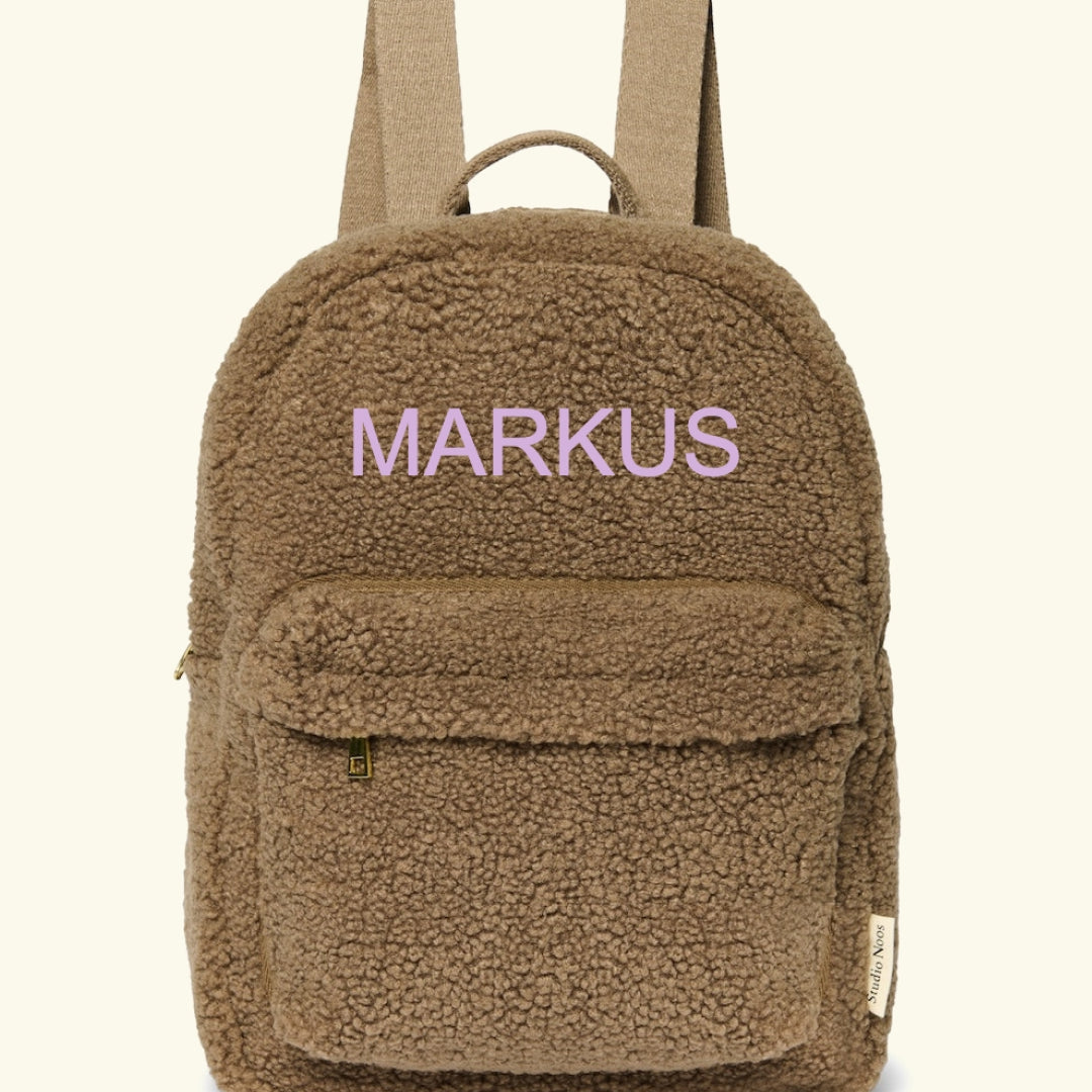 Studio Noos personalized midi backpack with front pocket Brown, Studio Noos nimeline seljakott esitaskuga Pruun