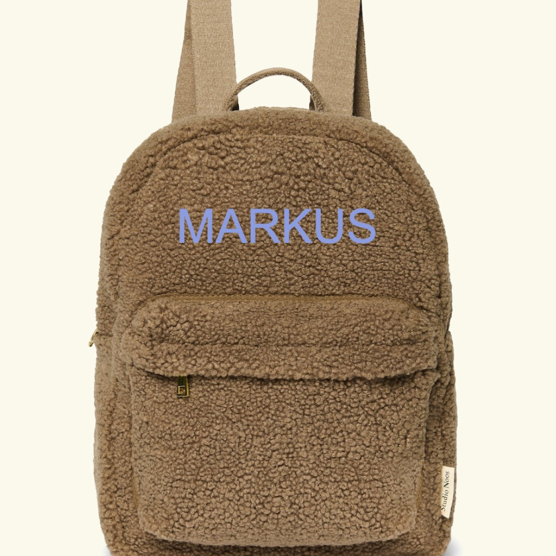 Studio Noos personalized midi backpack with front pocket Brown, Studio Noos nimeline seljakott esitaskuga Pruun