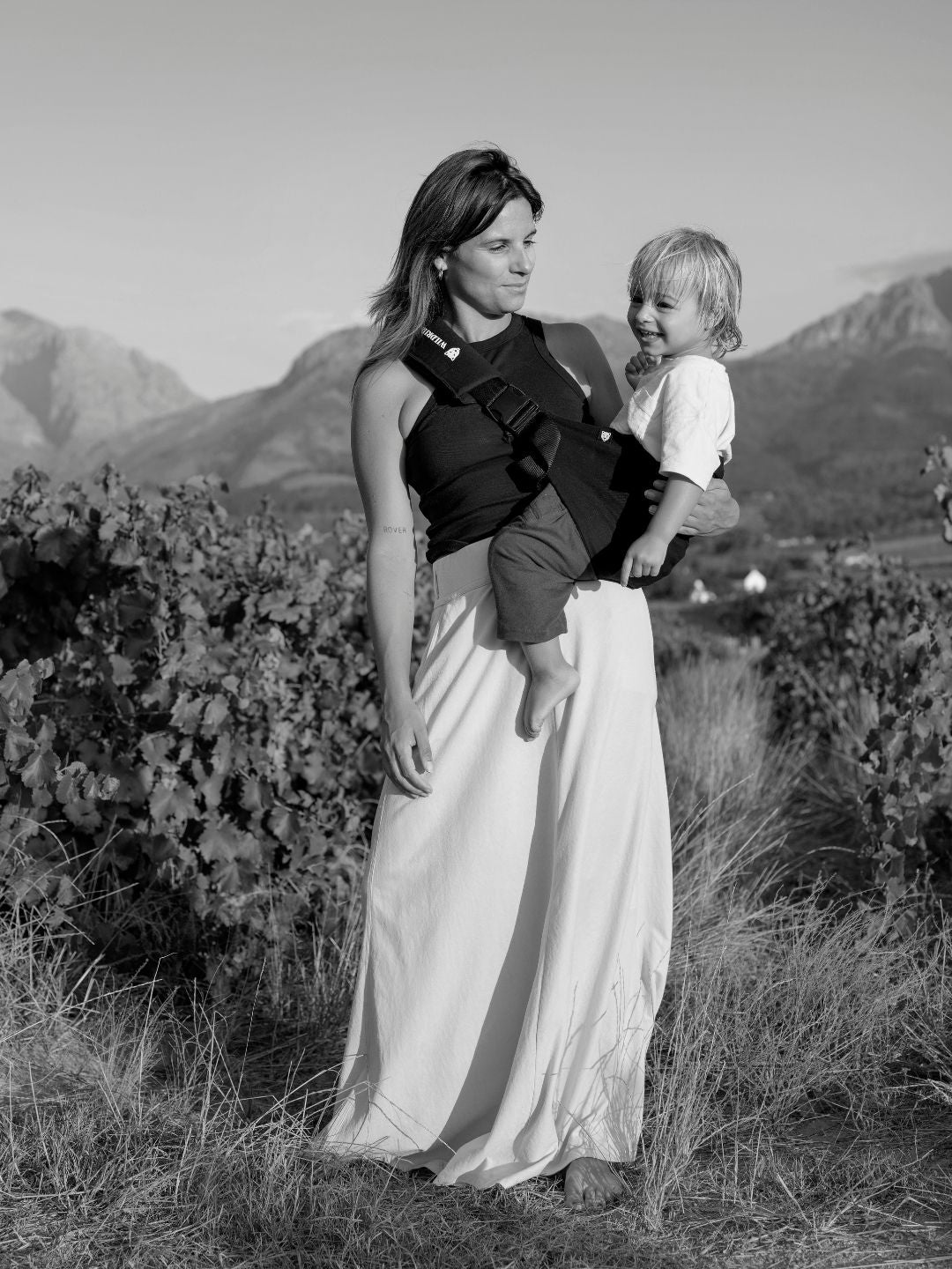 Wildride toddler carrier black, Wildride väikelapse kandekott must