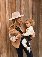 Wildride toddler carrier grey leopard, Wildride väikelapse kandekott grey leopard