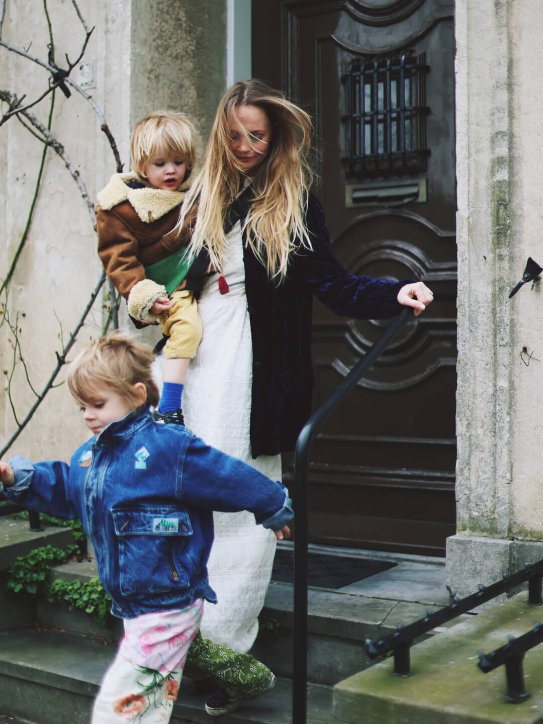 Wildride toddler swing carrier, Green Graphic, Wildride väikelapse kandekott, Green Graphic muster