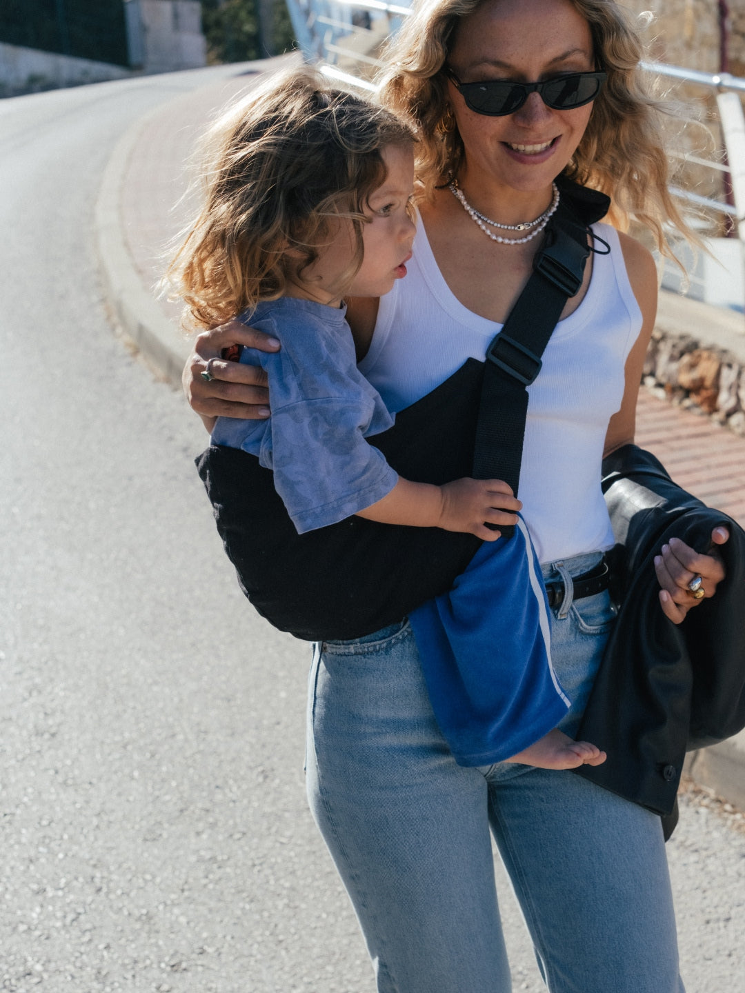 Wildride toddler carrier black, Wildride väikelapse kandekott must
