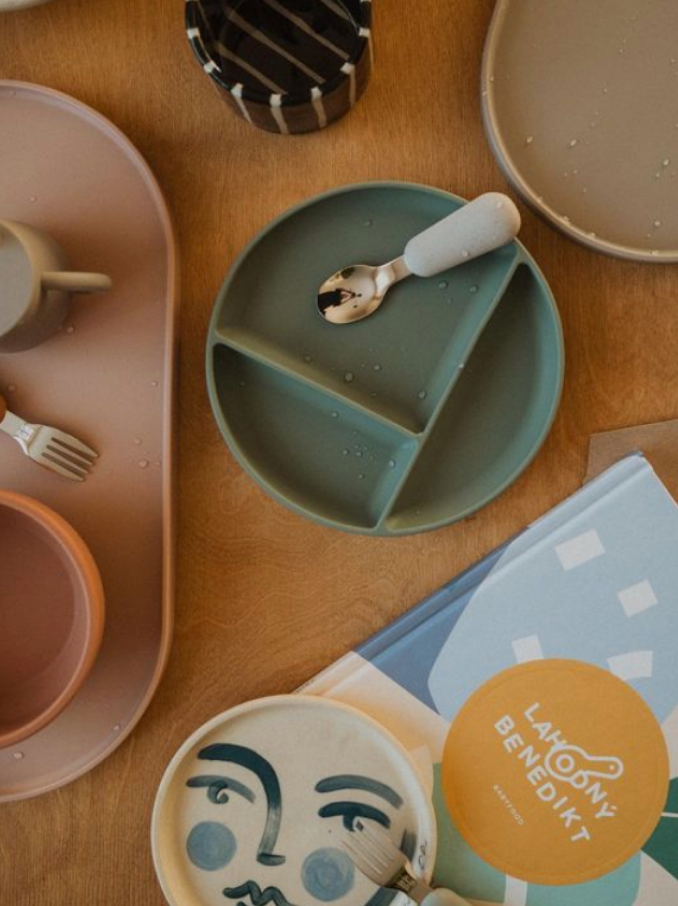 Atelier Keen Divided Silicone Suction Plate, Atelier Keen silikoonist sektoritega taldrik iminapaga, all-groups