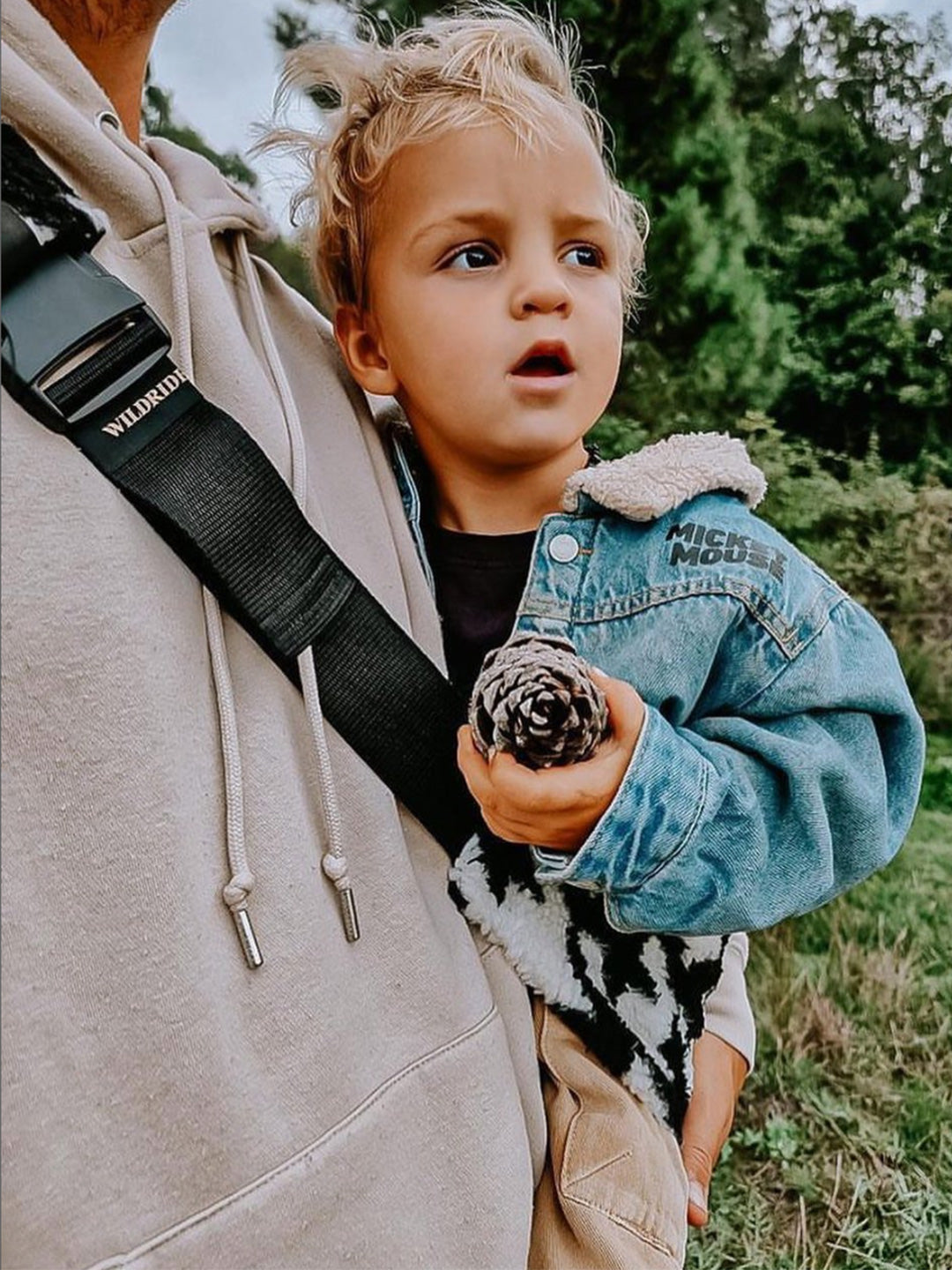 Wildride Toddler Swing Carrier - Houndstooth Teddy, Wildride väikelapse kandekott – Houndstooth Teddy