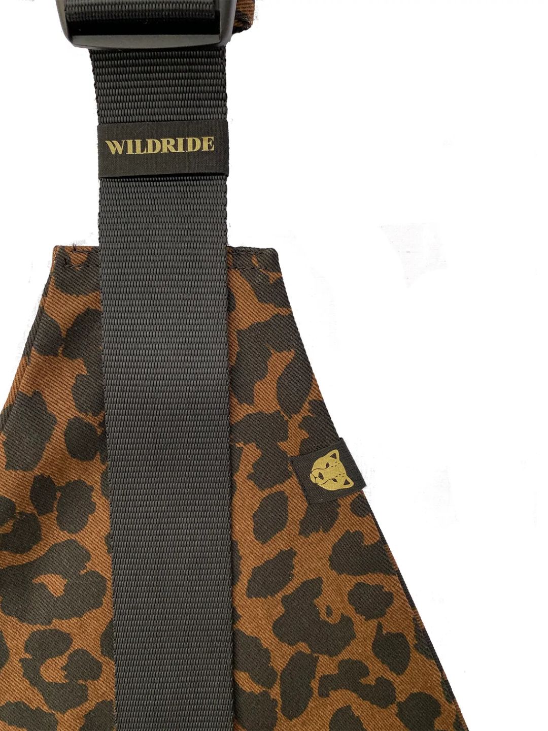 Wildride Toddler Swing Carrier - Brown Leopard, Wildride väikelapse kandekott - Brown Leopard