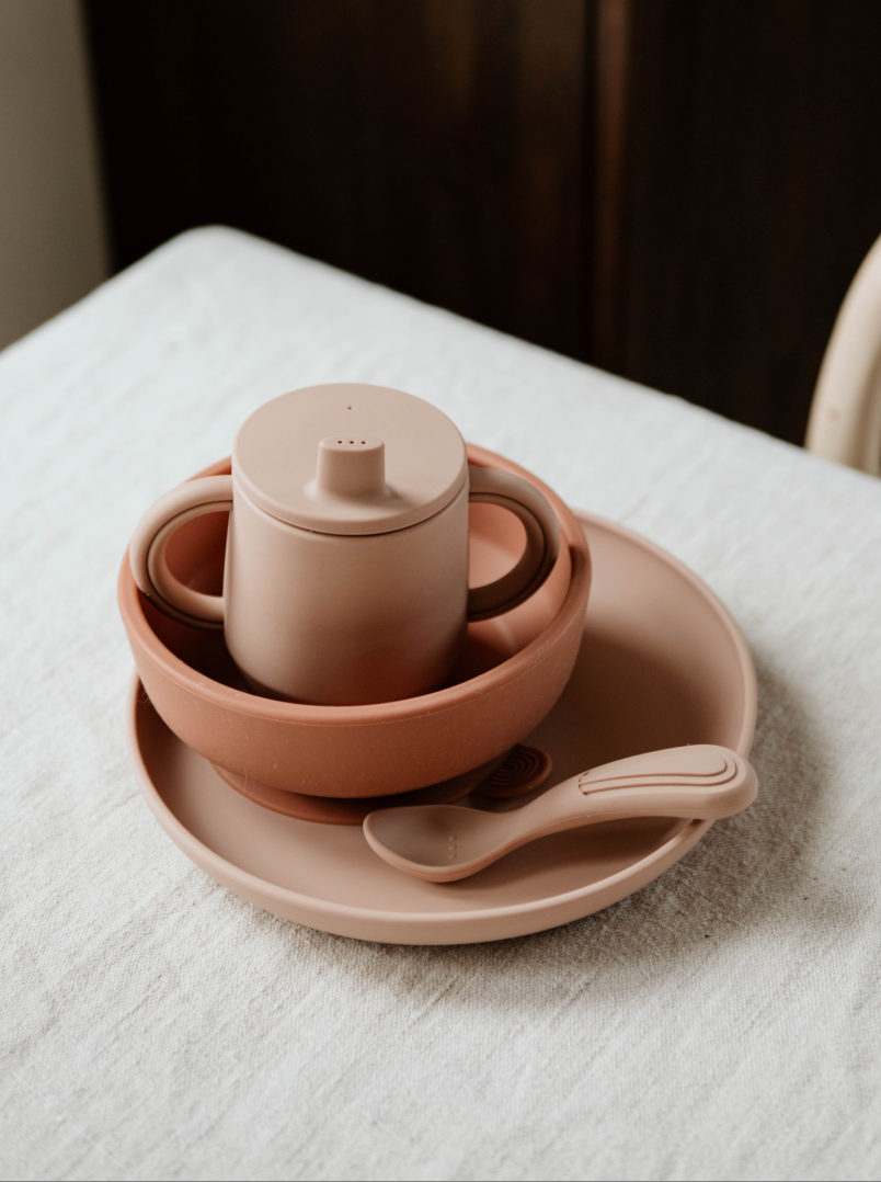 Atelier Keen Silicone Sippy Cup, Atelier Keen silikoonist sangadega joogitops, all-groups