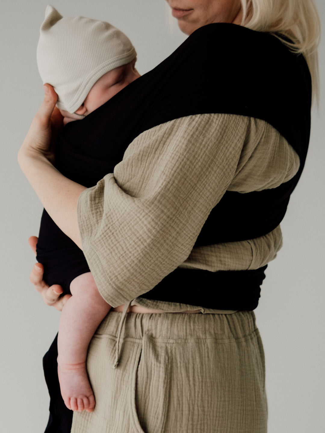 Babyluv Studio bamboo baby wrap Black Diamond, Babyluv Studio bambusest kandelina Black Diamond