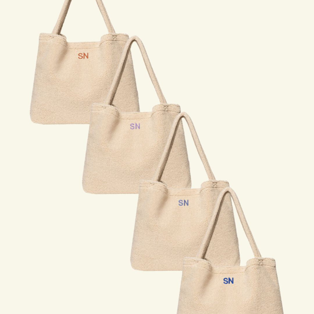 Studio Noos Personalized Mom-Bag - Ecru, Studio Noos personaliseeritud Mom-Bag – värv Ecru, nimetähtedega teddy suur kott emale, tikandite värvid