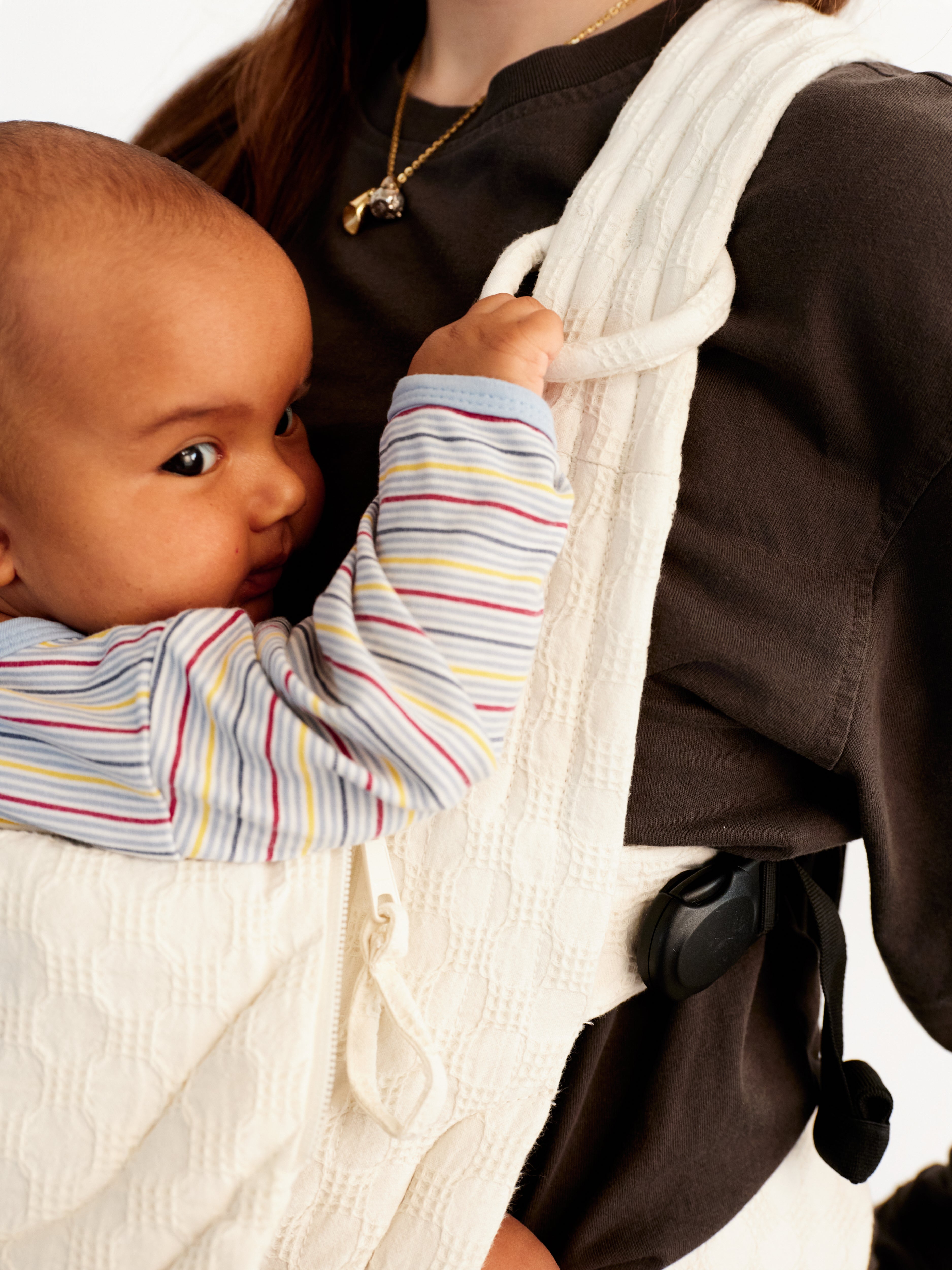 Moova baby carrier, Moova beebi kandekott, kõhukott, beebikandmine, beebikandmisvahendid, all-groups