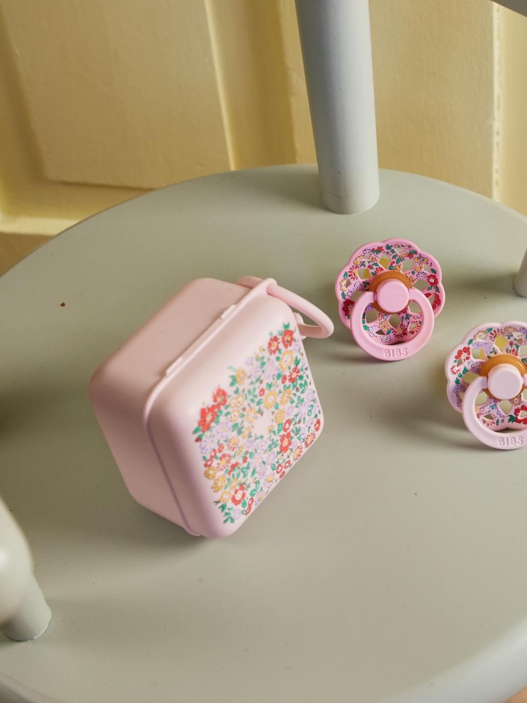 BIBS x Liberty pacifiers and pacifier box, BIBS x Liberty kollektsiooni lutid ja lutikarp, lutihoidja, all-groups