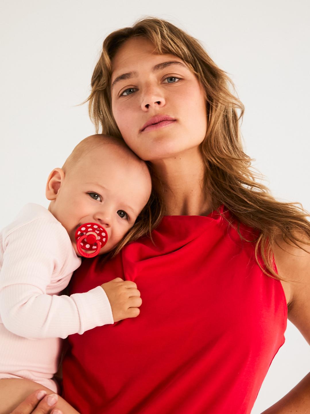 BIBS Studio Collection Colour Roudn Pacifiers Polka Dot, BIBS Studio Polka Dot kollektsioon, kirsikujulised lutid, all-groups