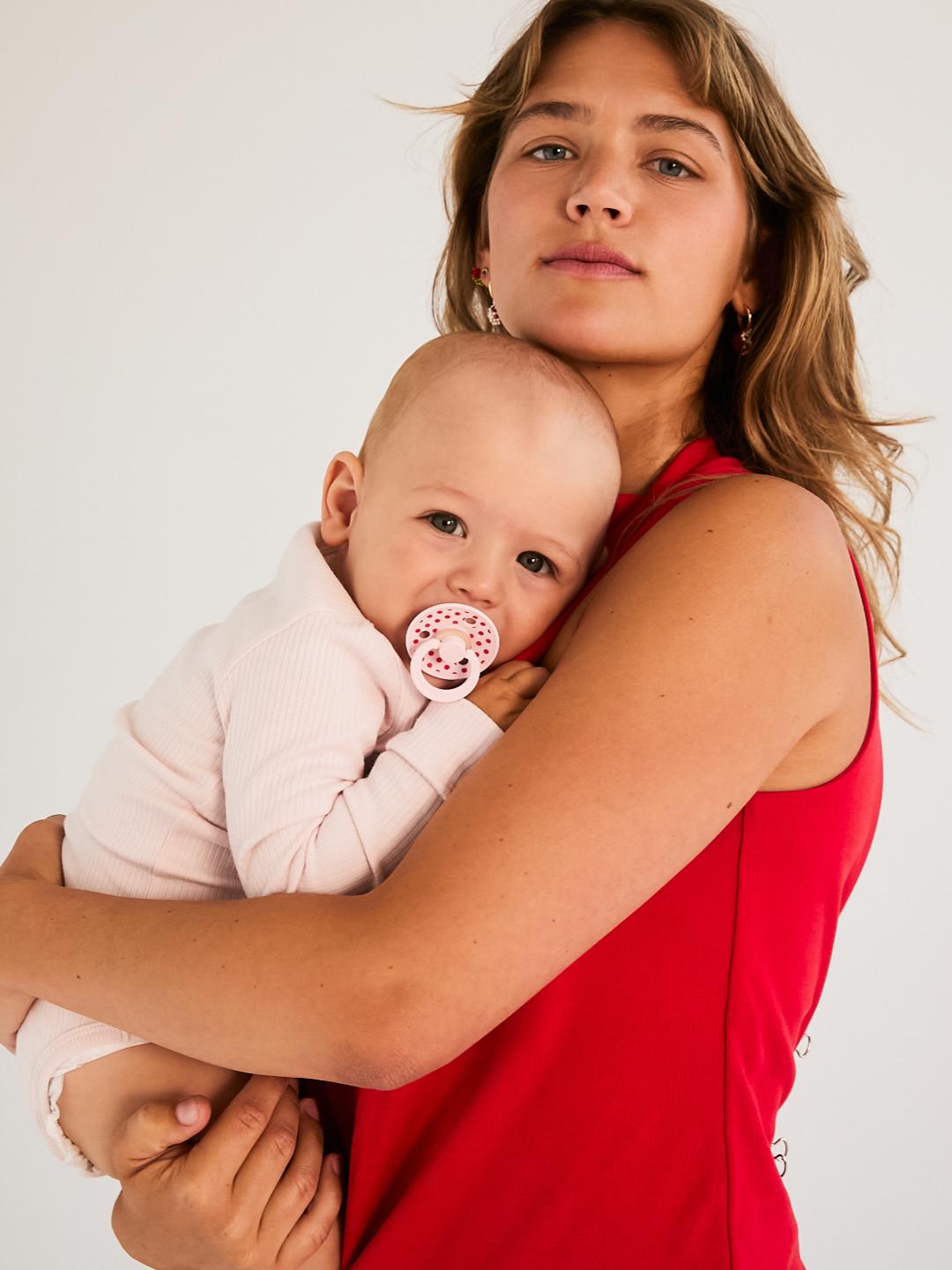 BIBS Studio Collection Colour Roudn Pacifiers Polka Dot, BIBS Studio Polka Dot kollektsioon, kirsikujulised lutid, all-groups