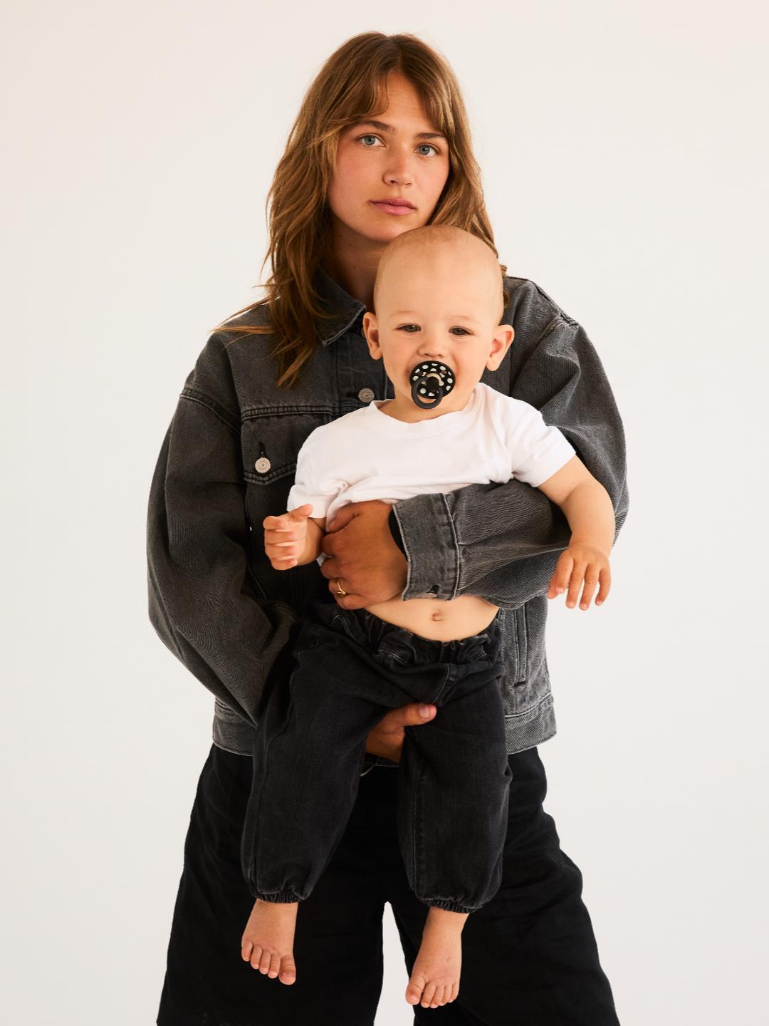 BIBS Studio Collection Colour Roudn Pacifiers Polka Dot, BIBS Studio Polka Dot kollektsioon, kirsikujulised lutid, all-groups