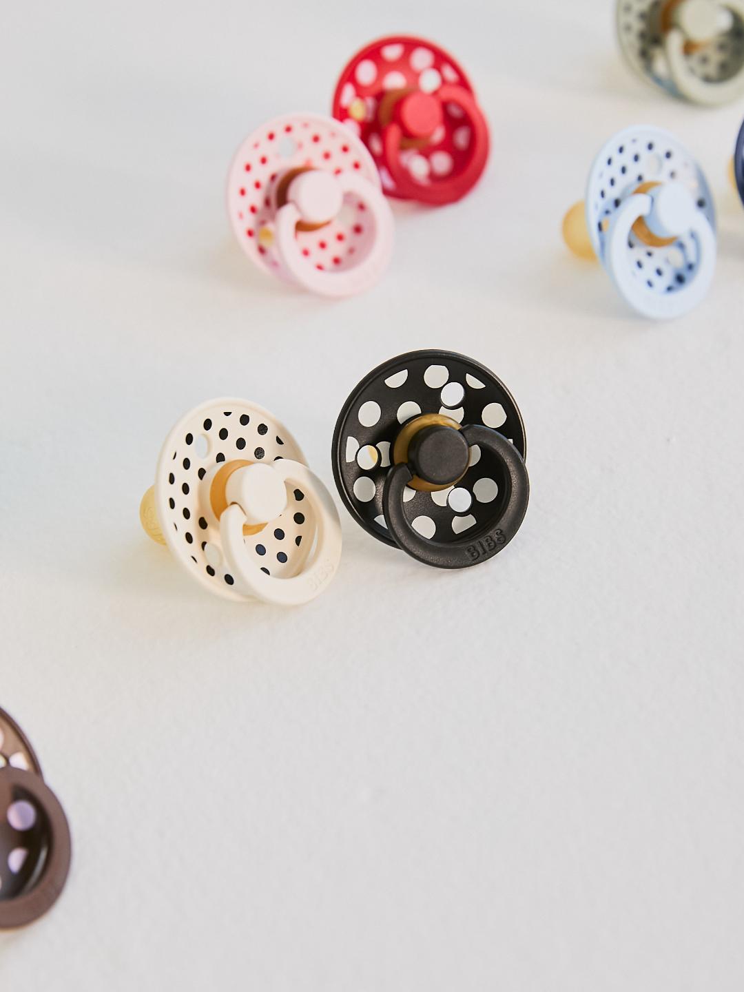 BIBS Studio Collection Colour Roudn Pacifiers Polka Dot, BIBS Studio Polka Dot kollektsioon, kirsikujulised lutid, all-groups