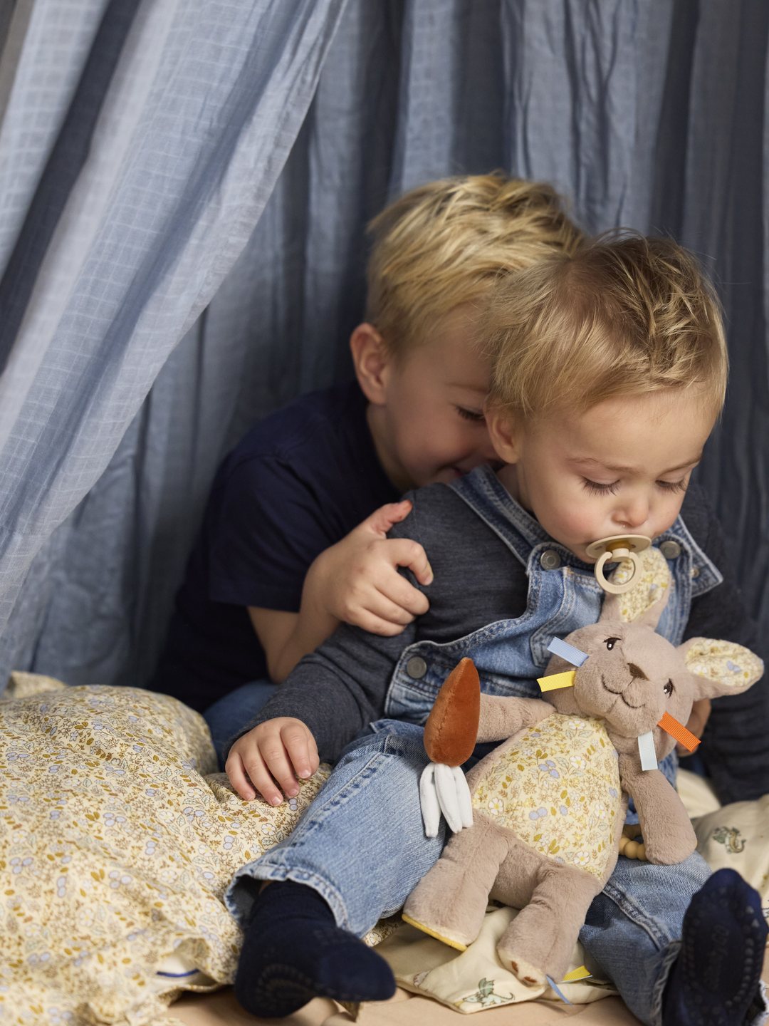 Filibabba activity toy bonnie the bunny, Filibabba aktiivsusmänguasi jänes, sensoorne jänku