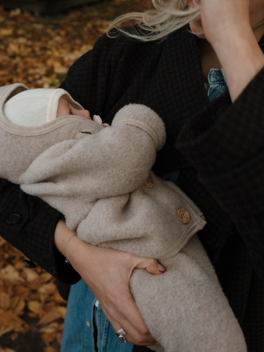 Babyluv Studio merino wool collections - merino wool jacket and pants, merino silk balaclava. Meriinovillane jakk ja püksid, siidivillane tuukrimüts