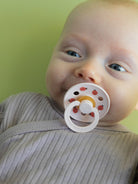 BIBS Studio Collection Colour Round Pacifiers, Urban Garden, Bumblebee Mushroom Mix, BIBS Studio Collection Colour Round kirsikujulised lutid, linnaaed, all-groups