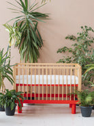 Karl & Fric Nox Cot - Natural Wood & Red, Karl & Fric Nox beebivoodi, võrevoodi, beebi võrevoodi