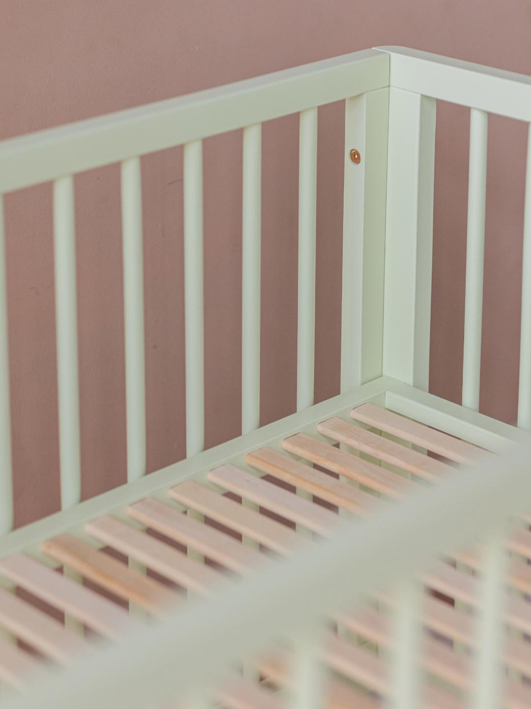 Karl & Fric Nox Cot - Blue, Karl & Fric beebivoodi, võrevoodi, beebi võrevoodi, Pistachio & Pink