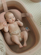Konges Slojd foldable bath tub and cushion, Konges Slojd kokkupandav vann koos vannipadjaga, beebivann ja vannialus