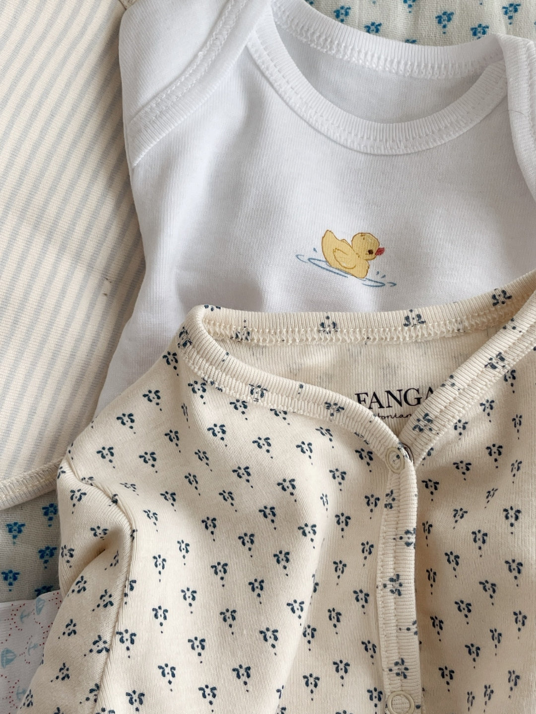 Konges Slojd Fanga Fontana onesie, Konges Slojd Fanga Fontana beebikombe, tudukombe, all-groups