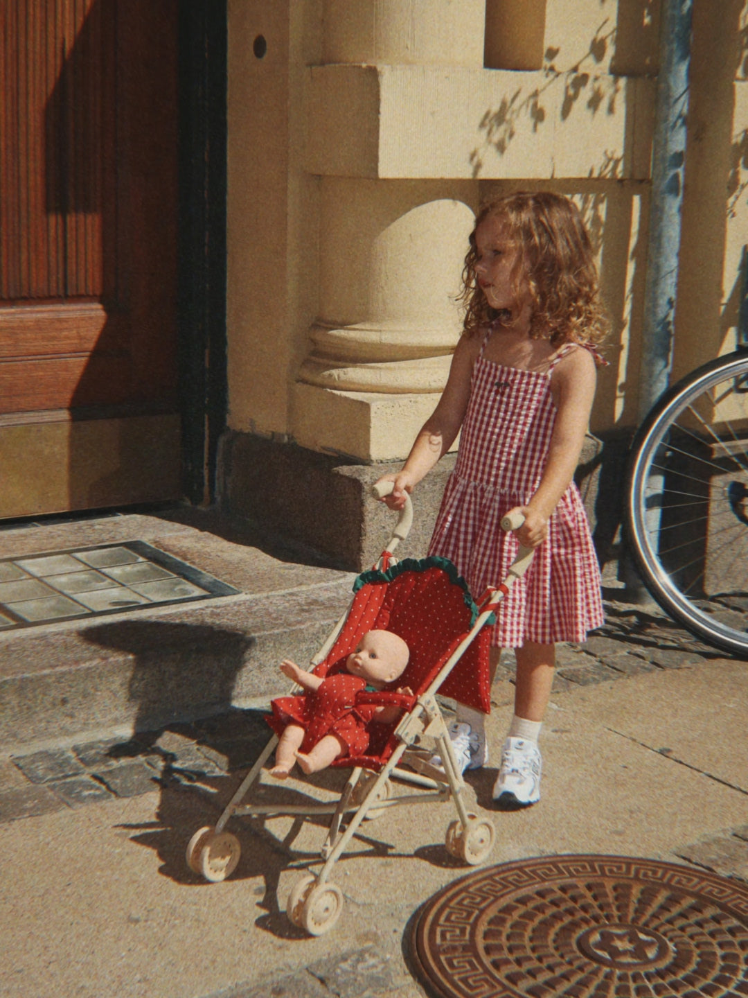 Konges Sløjd Fraise Baby Doll, Konges Sløjd Fraise beebinukk