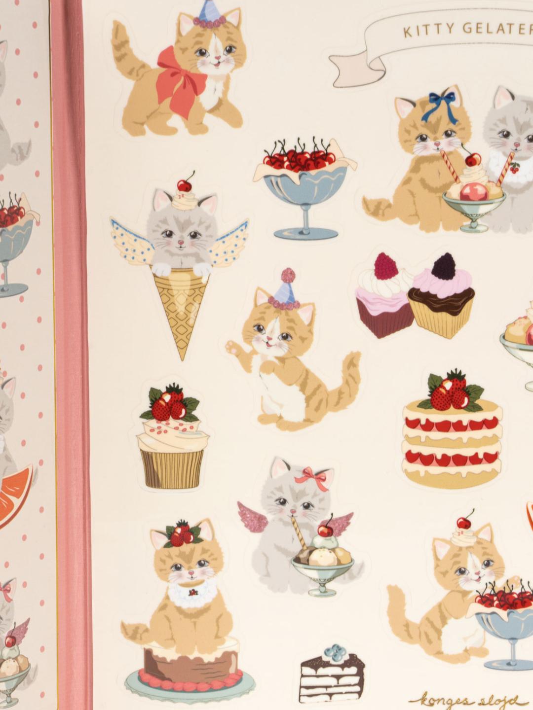 Konges Sløjd My sticker universe, Konges Sløjd kleepsuraamat, minu kleepsumaailm