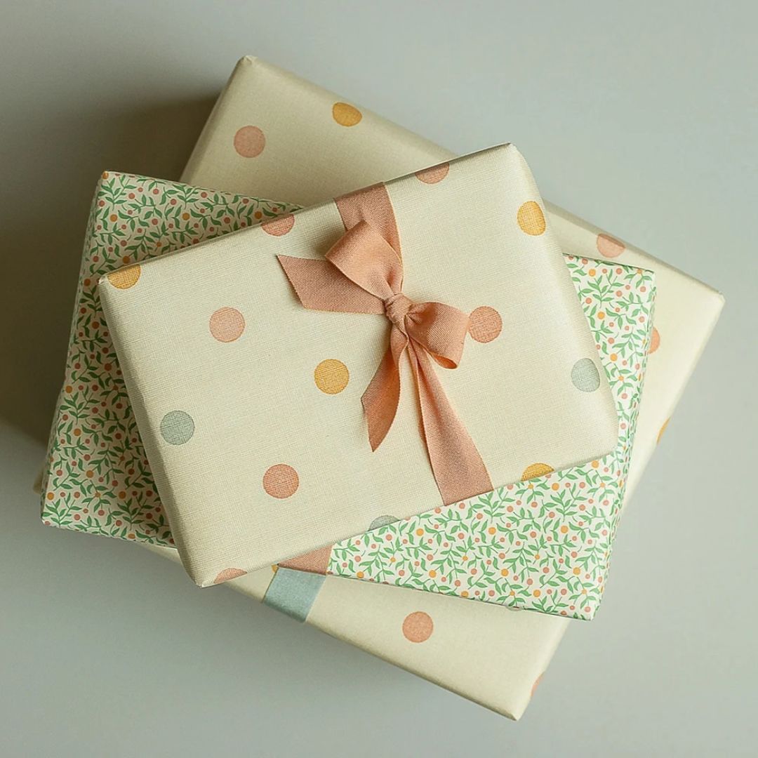 Gift wrapping, kingituste pakkimine, Dots, all-groups