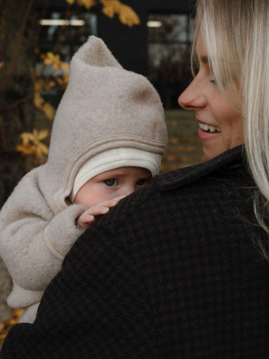 Babyluv Studio merino wool collections - merino wool jacket, merino silk balaclava. Meriinovillane jakk, siidivillane tuukrimüts