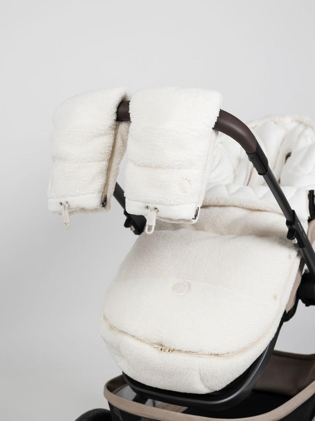 Najell Stroller Gloves, Najell vankrikindad, Teddy White, all-groups