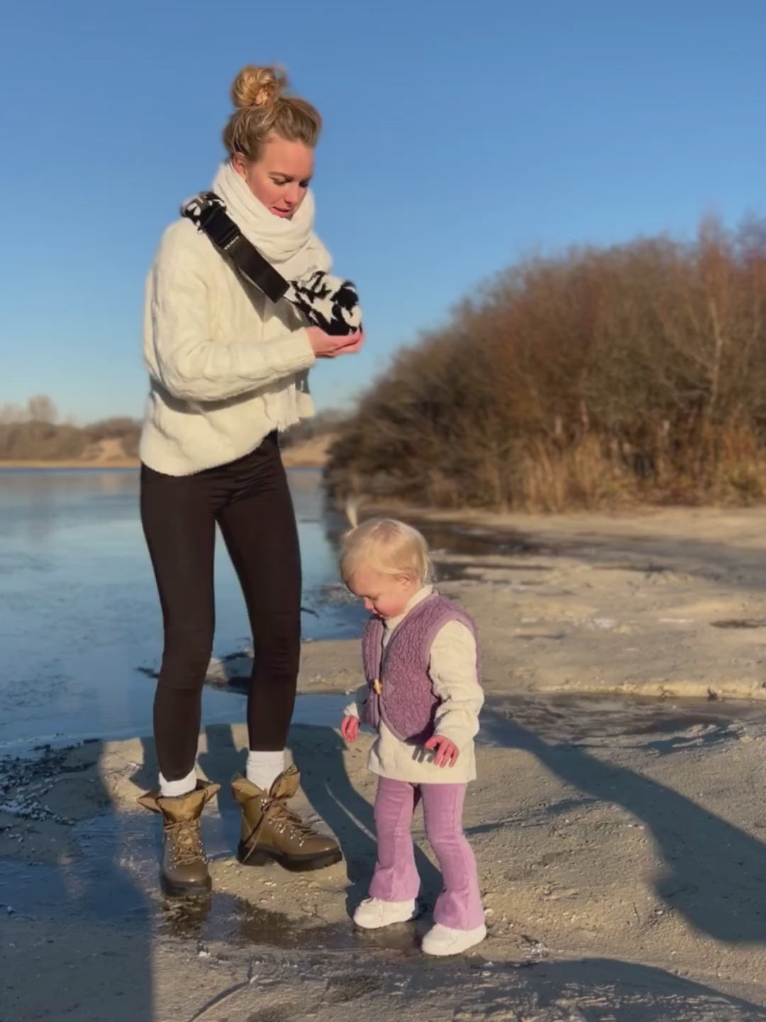 Wildride Toddler Swing Carrier video, Wildride väikelapse kandekott video kuidas kasutada