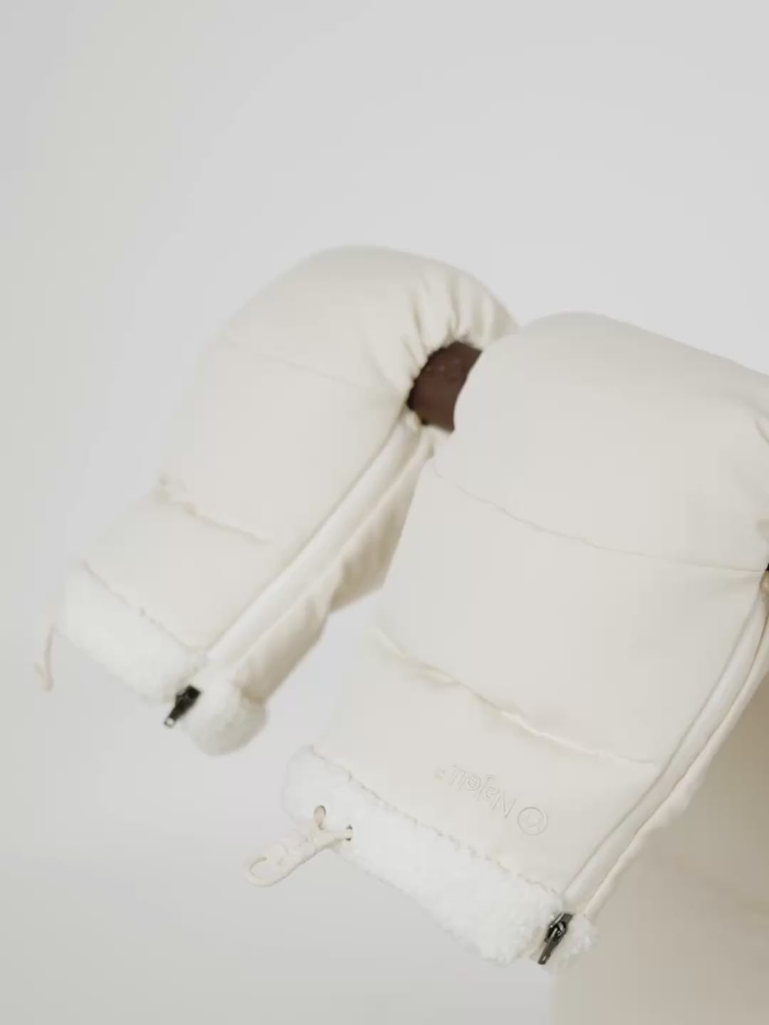 Najell stroller gloves down, Najell universaalsed vankrikindad udusulgedega, suletäidisega, Oat Beige