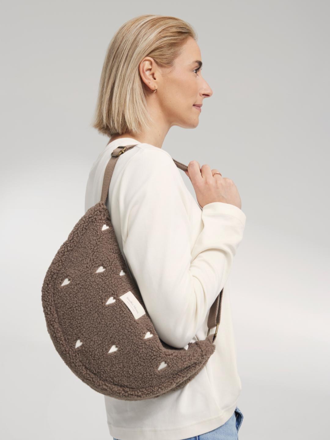 Studio Noos fanny pack brown with hearts, Studio Noos südametega õlakott kõhukott võõkott pruun
