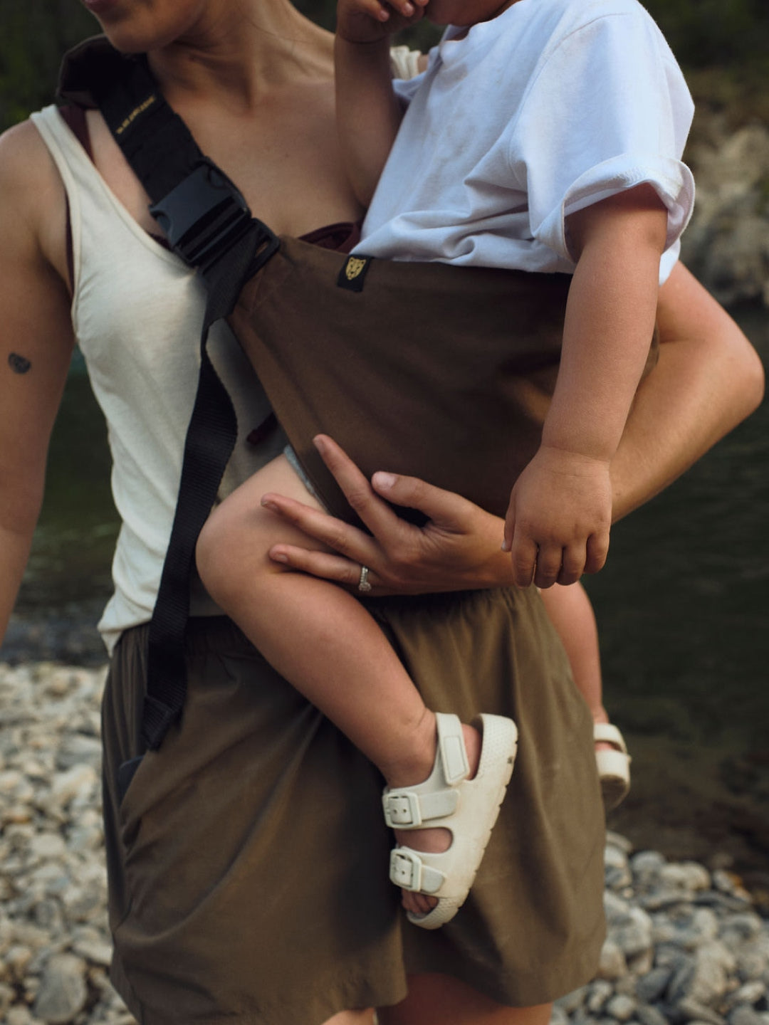 Wildride Toddler Swing Carrier - Coffee – Babyluv