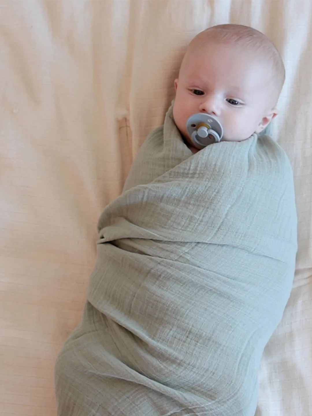 Cuddle discount & swaddle